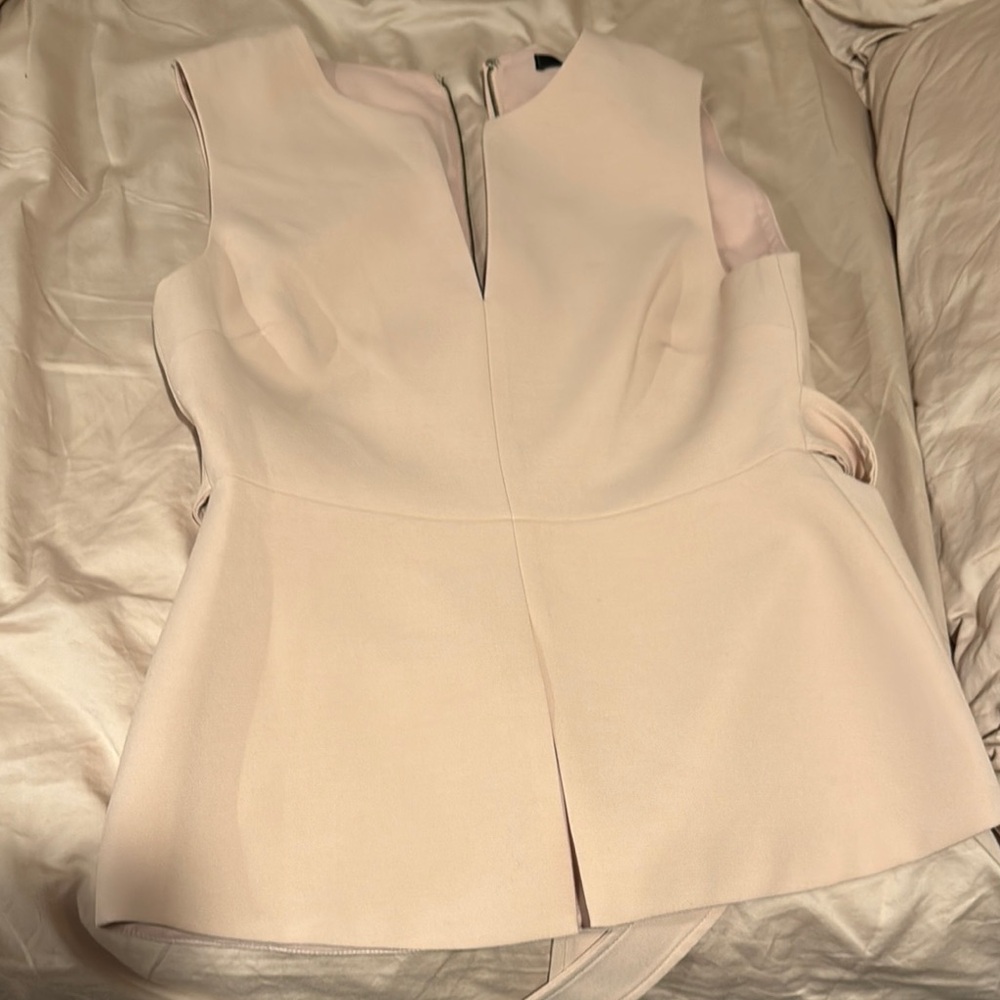 Elegant Beige Sleeveless Top